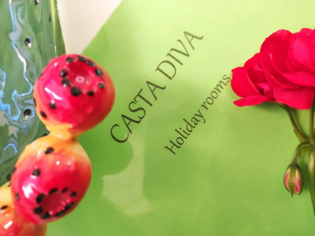 קטאניה Casta Diva Holiday Rooms מראה חיצוני תמונה