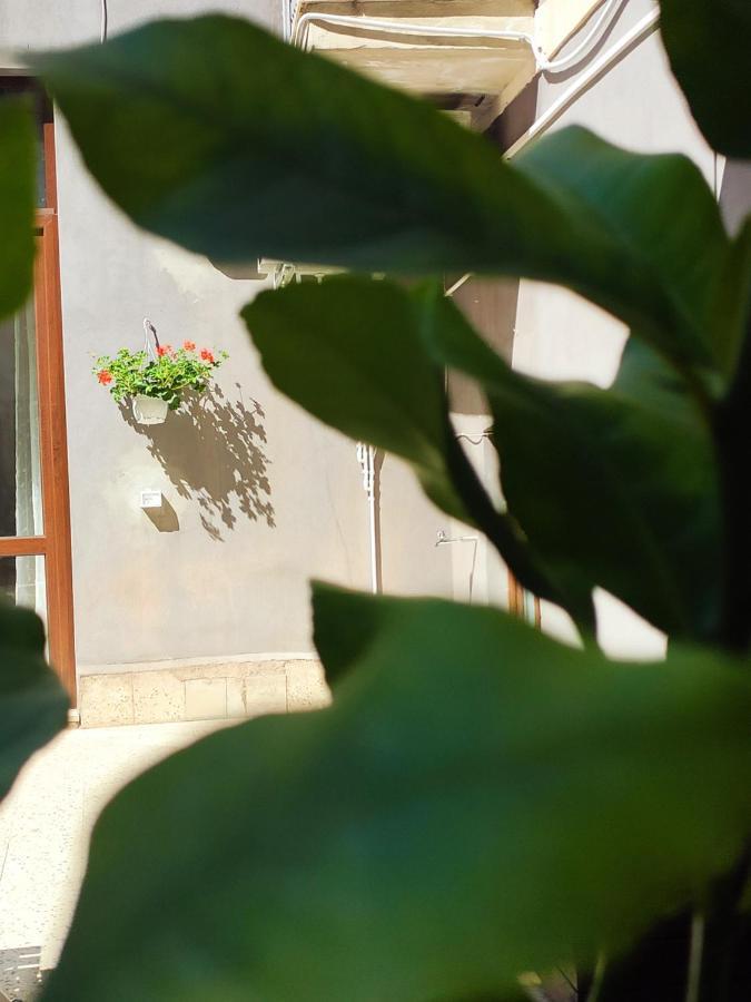 קטאניה Casta Diva Holiday Rooms מראה חיצוני תמונה